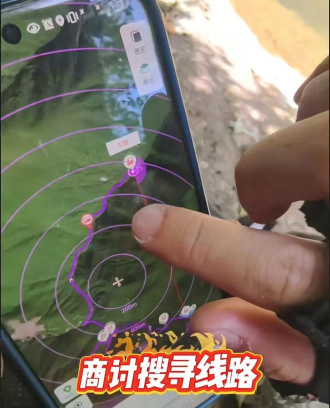福建男孩已失踪8天，网友的猜测也许成真，其妈妈已经崩溃